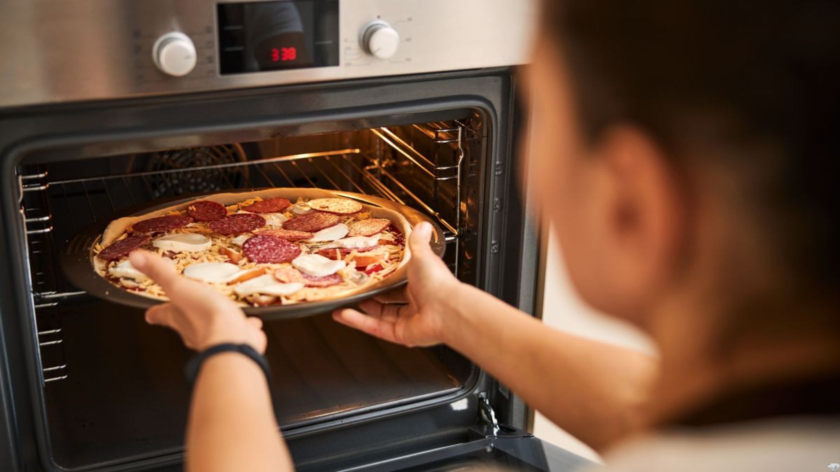 Advantages of Electric Pizza Ovens